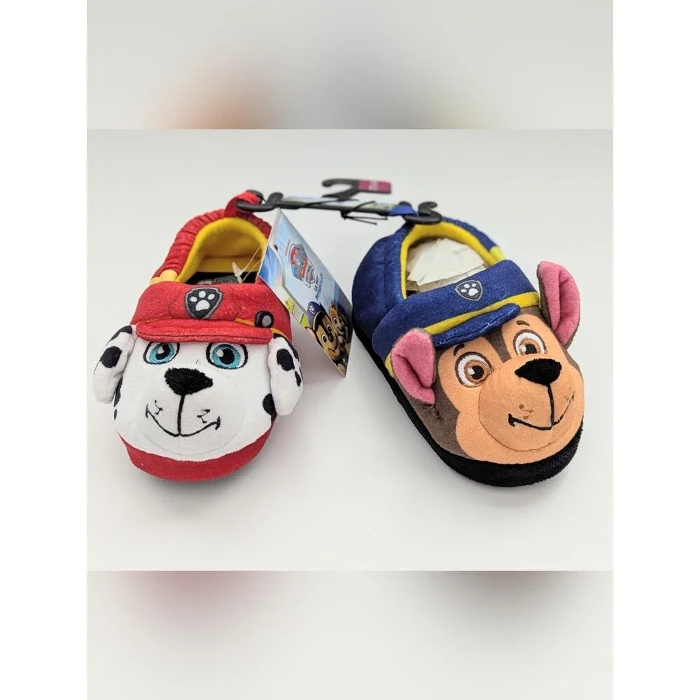 NWT Nickelodeon Paw Patrol Unisex Kids' (Size 5-6) Plush Slide-In Slippers